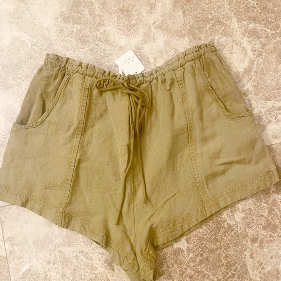 FREE PEOPLE MIRELLA BAGGY SHORTS MEDIUM - Picture 6 of 6
